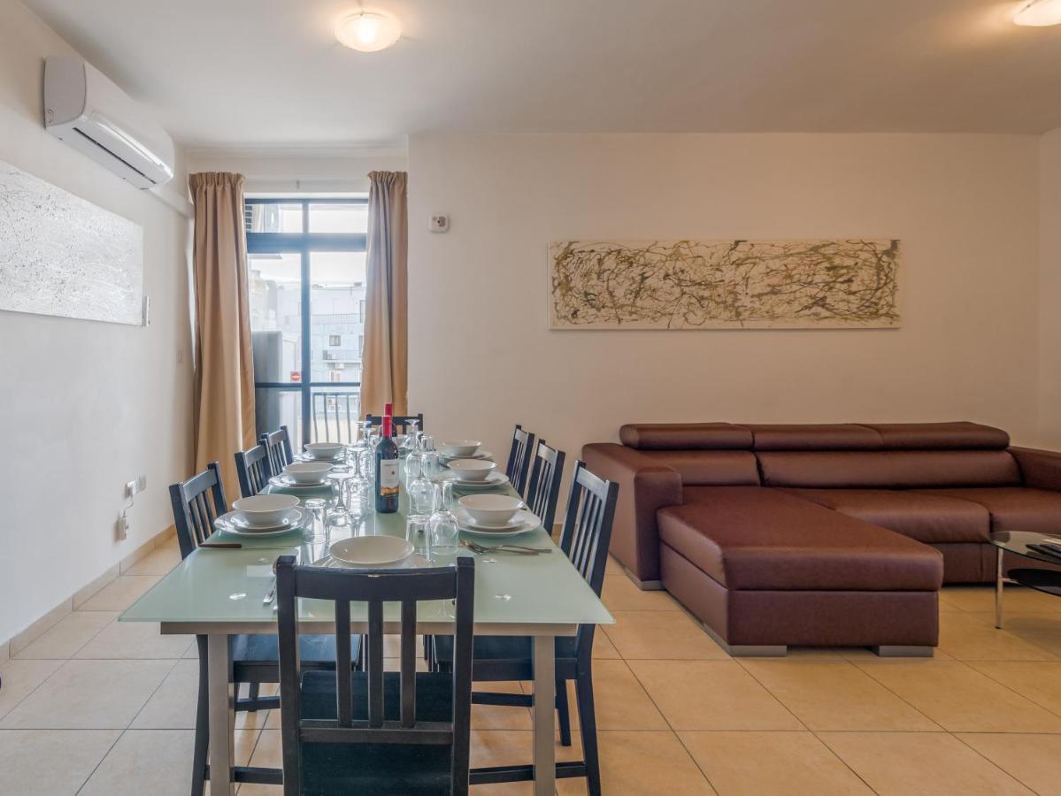 Seashells Apartments With Terrace, Just Off The Seafront In Bugibba - By Getawaysmalta St. Paul's Bay Exterior foto